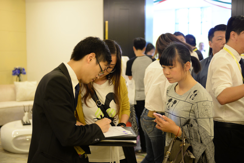 ŦԼ����(�й�)���޹�˾����